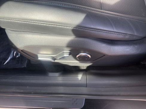 Used 2025 Hyundai Santa Fe SEL image 24