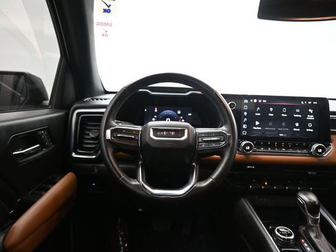 Used 2023 GMC Canyon AT4 w/ AT4 Premium Package image 28