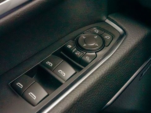 New 2026 GMC Sierra 3500 Denali w/ Denali Reserve Package image 23