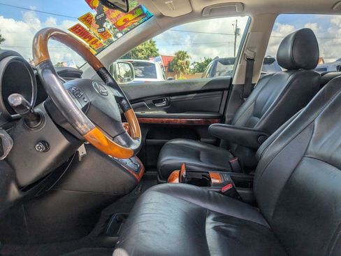 Used 2005 Lexus RX 330 image 9