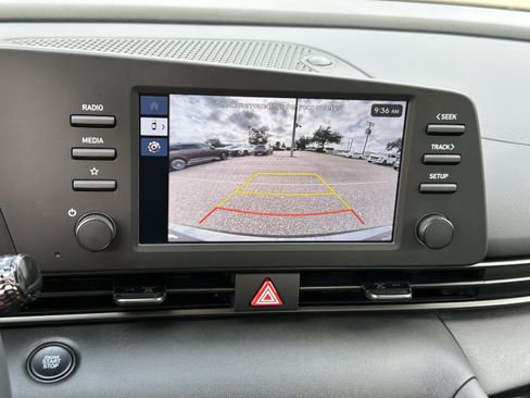 New 2026 Hyundai Elantra SEL Sport FWD image 27