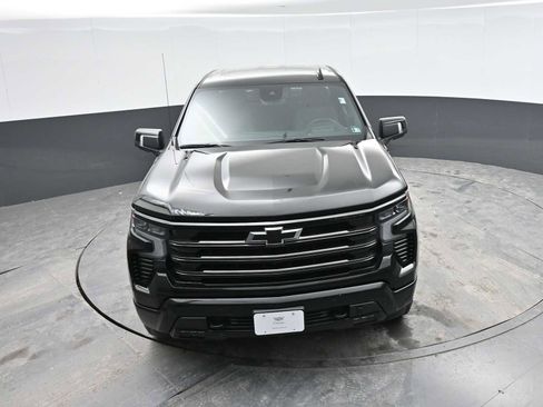 Used 2025 Chevrolet Silverado 1500 High Country w/ Midnight Edition AWD/4WD image 37