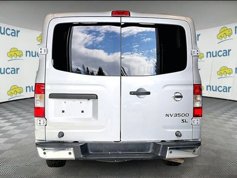 Used 2018 Nissan NV 3500 SL image 5