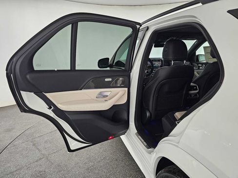 New 2026 Mercedes-Benz GLE 53 AMG 4MATIC image 15