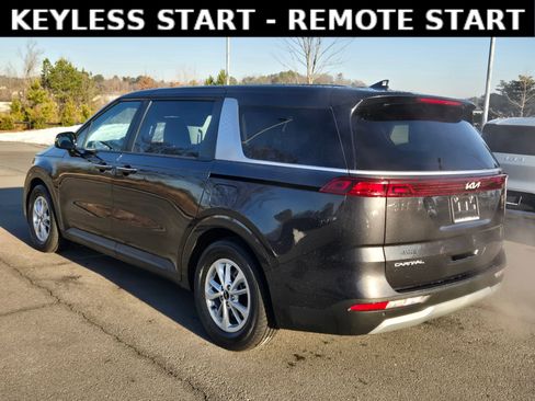 Certified 2024 Kia Carnival LX image 5