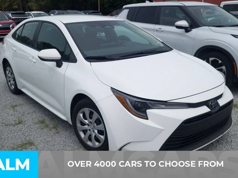 Used 2024 Toyota Corolla LE FWD image 2