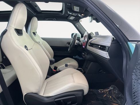 Used 2025 MINI Cooper S FWD image 15