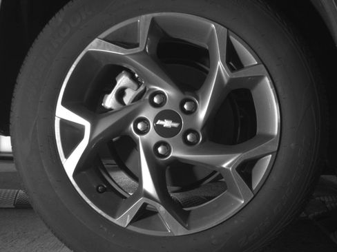 Used 2025 Chevrolet Trax LT FWD image 15