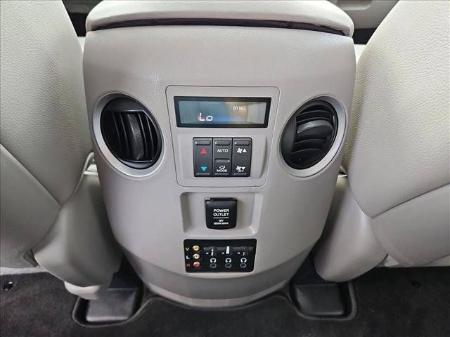 Used 2013 Honda Pilot Touring image 19