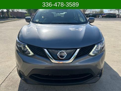 Used 2019 Nissan Rogue Sport S image 8