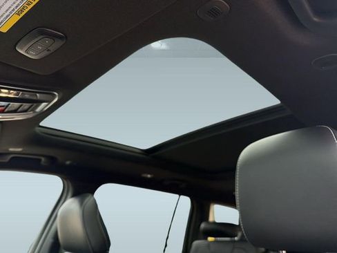 New 2026 Jeep Grand Cherokee L Limited AWD/4WD image 16