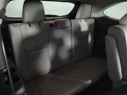 Used 2020 Toyota Highlander Platinum AWD/4WD image 17