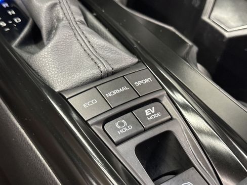 Used 2026 Toyota Camry SE w/ Convenience Package FWD image 35