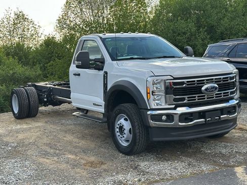 New 2025 Ford F600 4x4 Regular Cab Super Duty w/ XL Chrome Package image 22