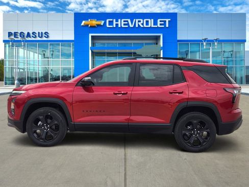 New 2026 Chevrolet Equinox LT w/ Convenience Package II FWD image 3