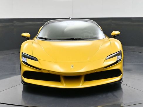 Used 2023 Ferrari SF90 Stradale AWD/4WD image 11