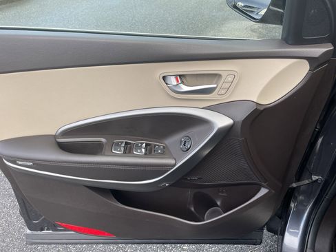 Used 2018 Hyundai Santa Fe Sport w/ 2.4L Tech Package 04 image 12