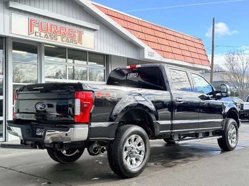 Used 2017 Ford F350 Lariat w/ Lariat Ultimate Package image 3