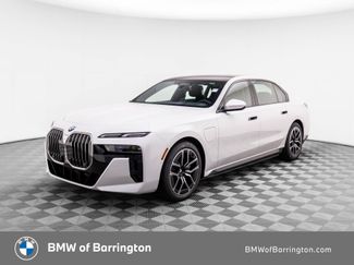 New 2025 BMW 750e xDrive AWD/4WD video 1