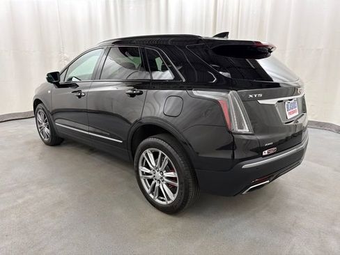 Used 2024 Cadillac XT5 Sportv w/ LPO, Floor Liner Package AWD/4WD image 4