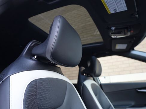 Used 2023 Kia EV6 GT-Line RWD image 29