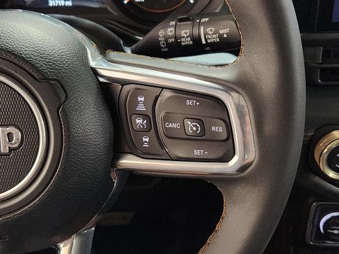 Used 2024 Jeep Wrangler Unlimited Sahara AWD/4WD image 49