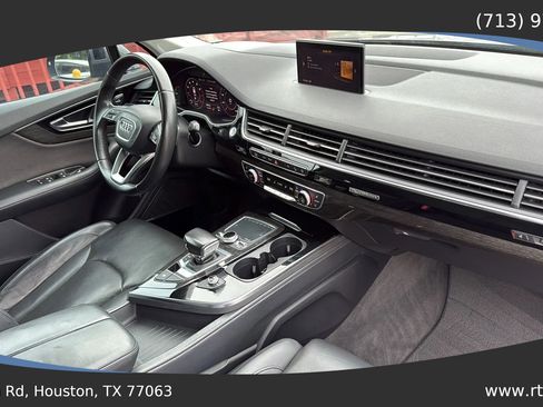 Used 2017 Audi Q7 3.0T Prestige w/ Prestige Package image 49