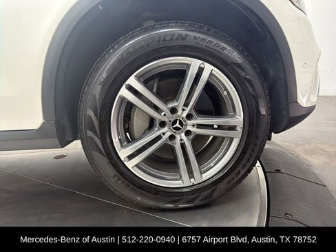 Used 2022 Mercedes-Benz GLC 300 4MATIC image 10