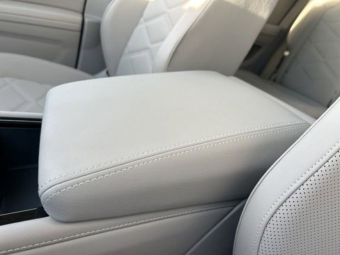 New 2026 Volkswagen Atlas SE image 33