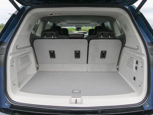 New 2026 GMC Acadia Denali w/ Super Cruise Package image 30