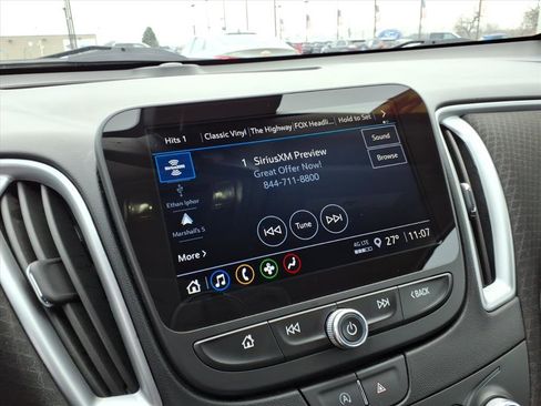 Used 2024 Chevrolet Malibu LT image 23