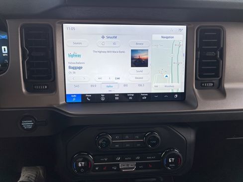 New 2025 Ford Bronco Outer Banks image 20