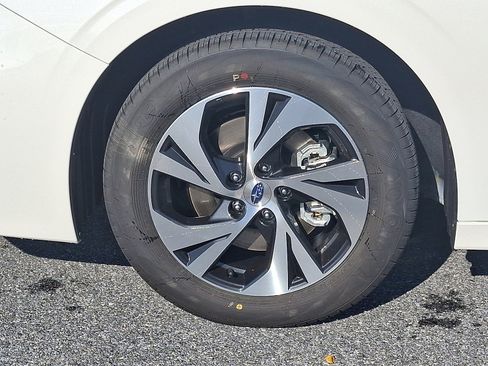 New 2025 Subaru Legacy Premium image 5