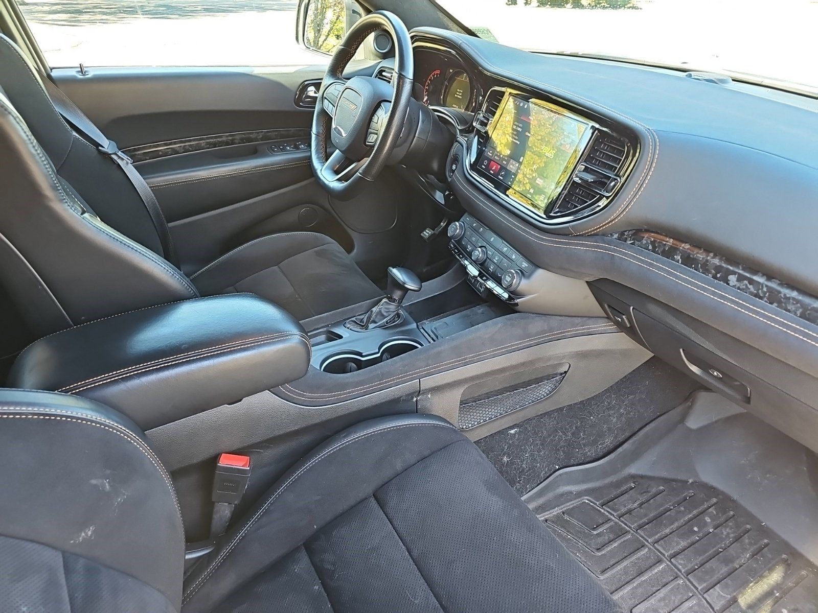 Used 2023 Dodge Durango R/T w/ Hemi Orange Plus Package AWD/4WD image 11