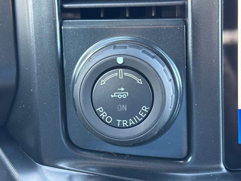 New 2026 Ford F250 Platinum image 38