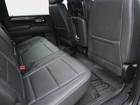 Used 2024 Chevrolet Silverado 2500 LTZ image 13