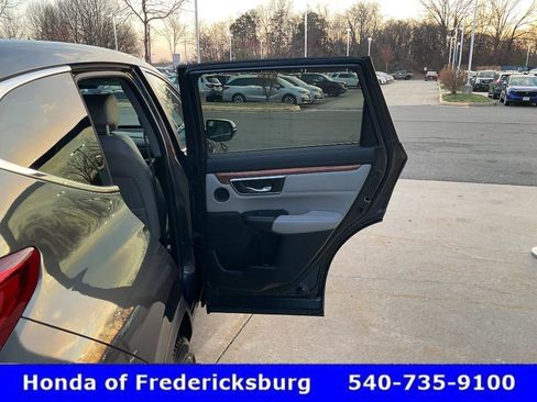 Used 2018 Honda CR-V EX-L image 18