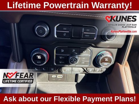 Used 2024 Chevrolet Suburban High Country w/ Max Trailering Package image 32