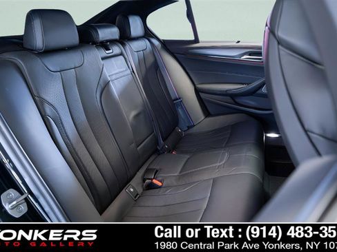 Used 2023 BMW M5 w/ Competition Package AWD/4WD image 33