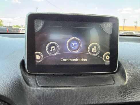 Used 2017 Toyota Yaris iA FWD image 28