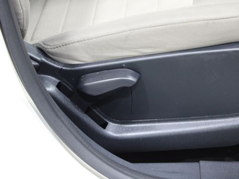 Used 2020 Ford EcoSport S FWD image 22