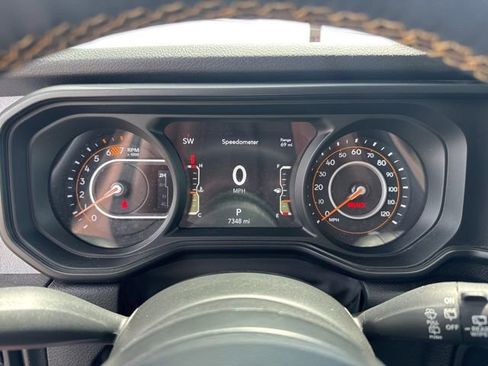 Used 2024 Jeep Wrangler Unlimited Sport AWD/4WD image 14