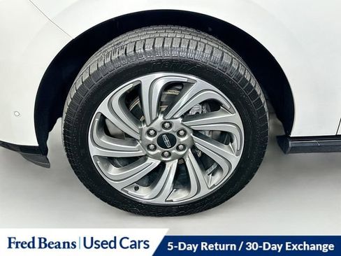 Certified 2023 Lincoln Navigator L Reserve image 36