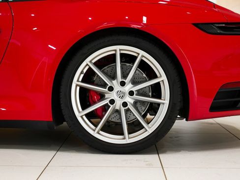 Used 2024 Porsche 911 Carrera S RWD image 6