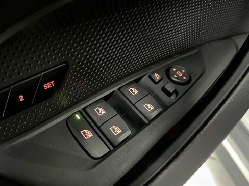 Used 2023 BMW i4 eDrive35 w/ Premium Package RWD image 21