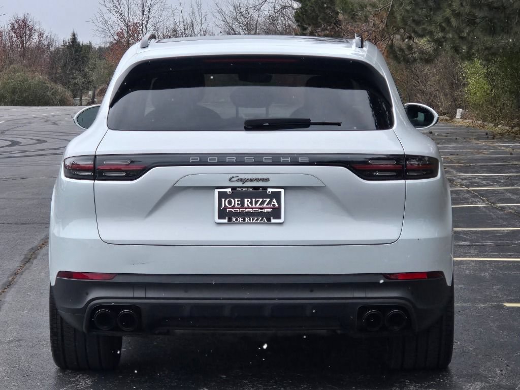 Used 2023 Porsche Cayenne Platinum Edition AWD/4WD image 6