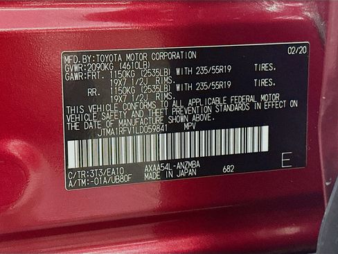 Used 2020 Toyota RAV4 XLE Premium image 30