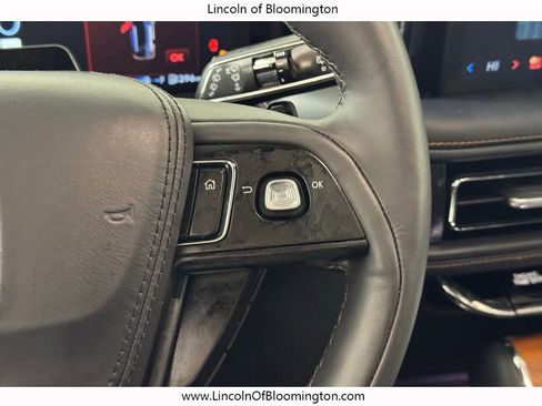 Certified 2025 Lincoln Aviator Black Label image 31