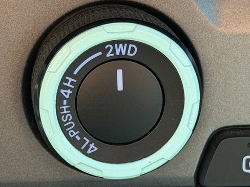 Used 2018 Toyota Tacoma TRD Pro image 17