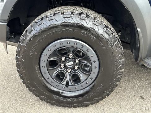 Used 2023 Ford F150 Raptor w/ Raptor Carbon Fiber Package AWD/4WD image 17